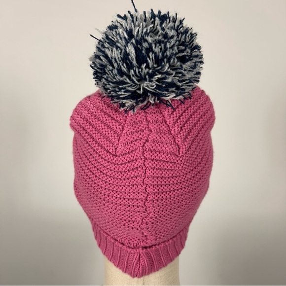 Levi’s Hat girl - Picture 3 of 7